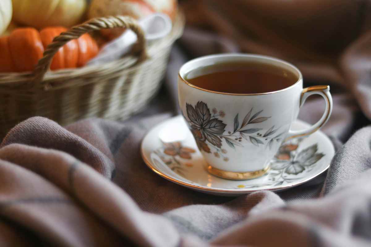 Tè aromatici francesi: storia, stile e perché sono diversi dagli altri 