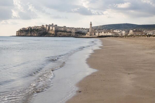 Vieste da Trani: guida pratica per una giornata indimenticabile con i bambini