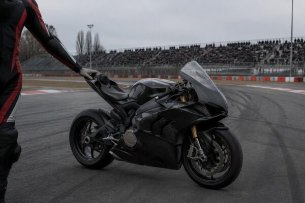 Bulega conquista il titolo mondiale Superbike in Italia
