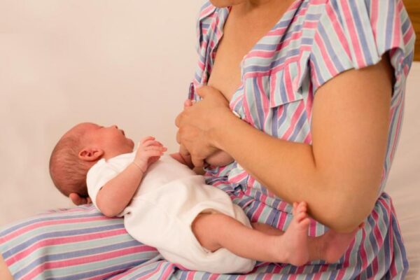 Ragadi durante l’allattamento: cosa fare ai primi segnali di dolore