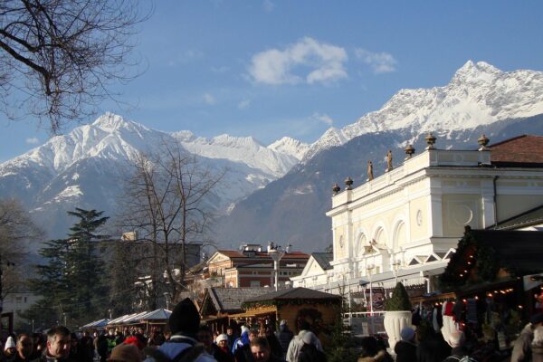 Merano tra autunno e Natale: il fascino di un soggiorno in un castello