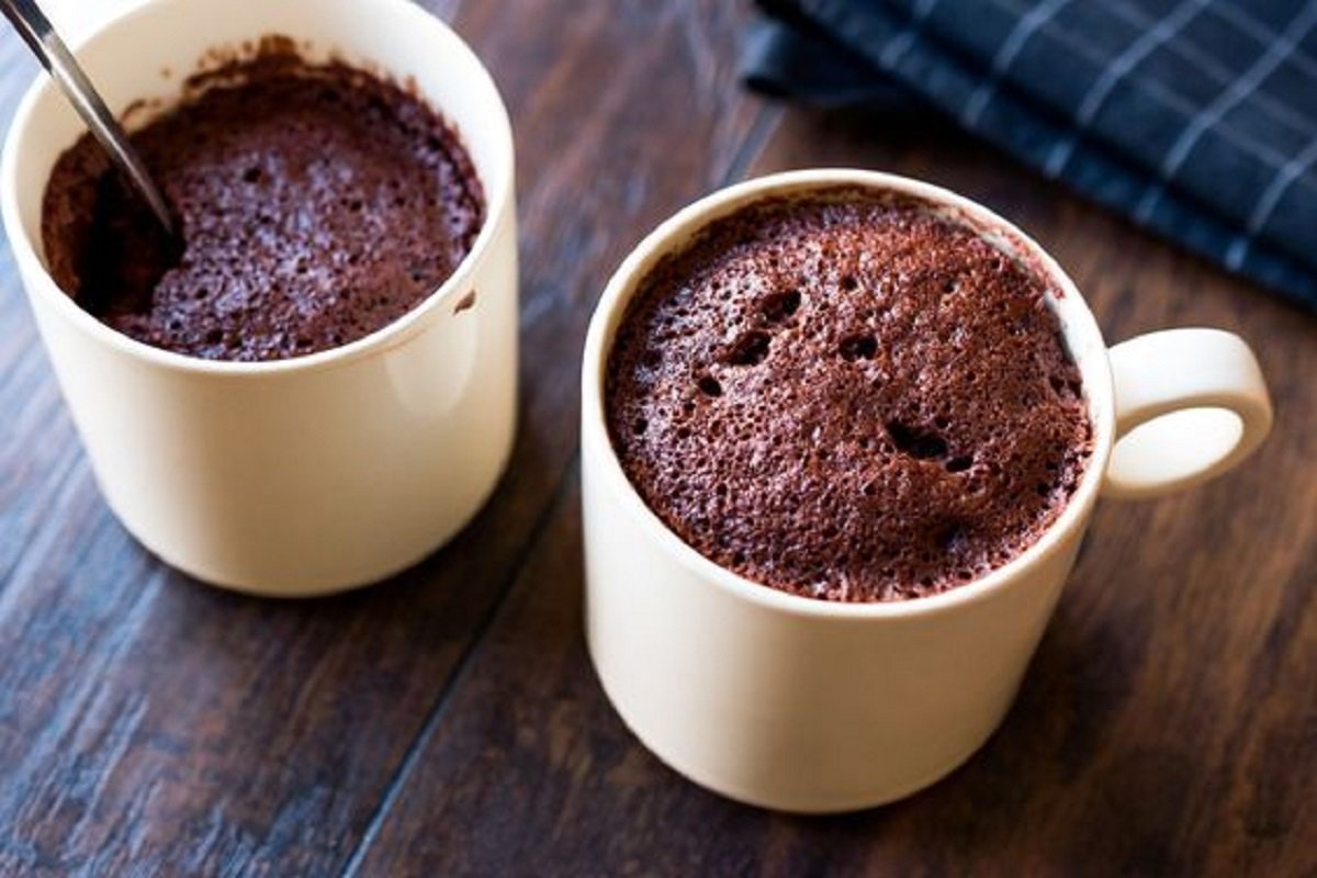 tarta de chocolate en taza