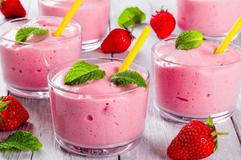 Mousse de fresa, el postre perfecto para el verano