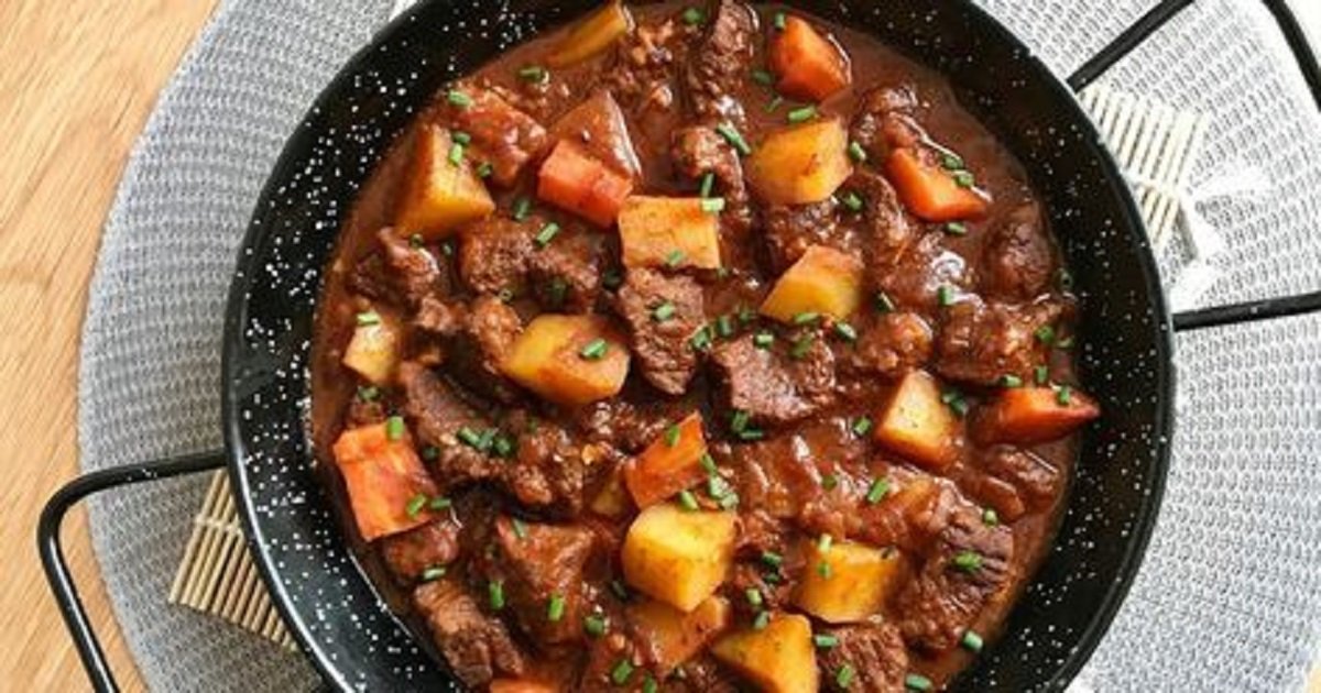 goulash de ternera en coccion lenta
