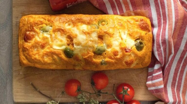 plumcake salado con calabacines aceitunas y tomates