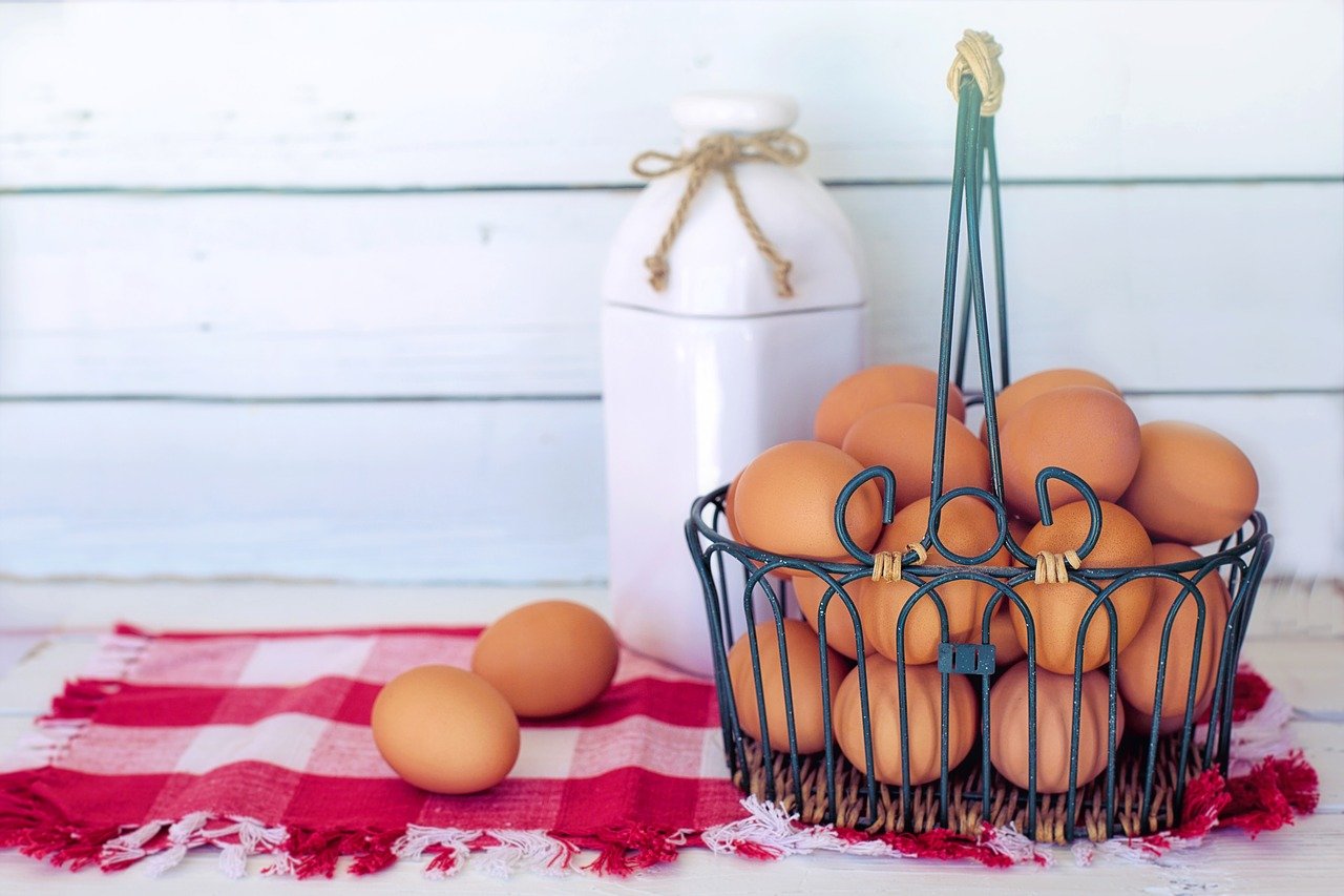 pelar huevos