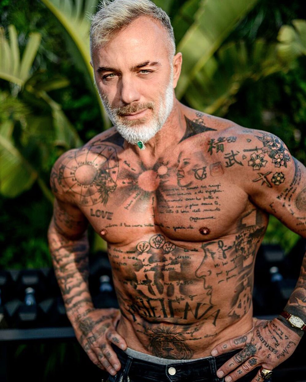 gianluca vacchi foto