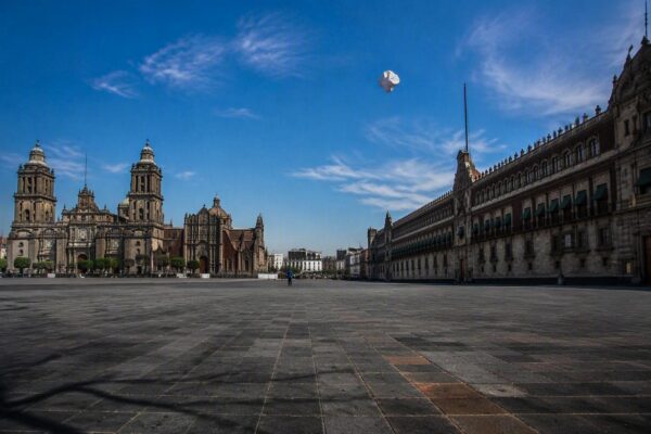 Análisis de la situación económica en México: crecimiento, informalidad y deuda