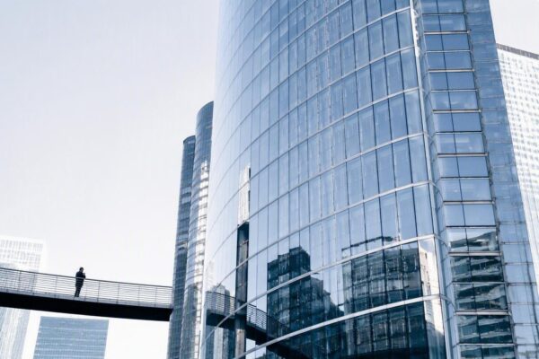 Come le nuove leggi stanno trasformando gli investimenti infrastrutturali