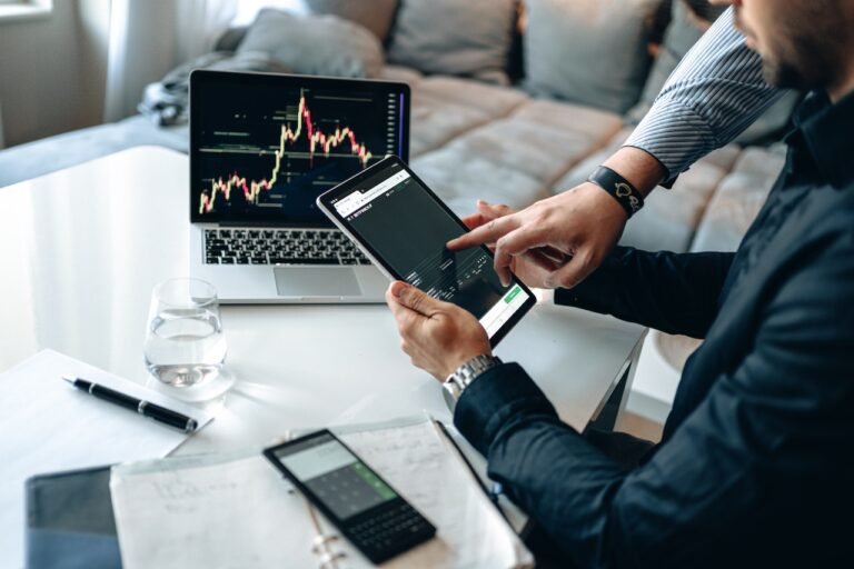 pexels alphatradezone 5833312