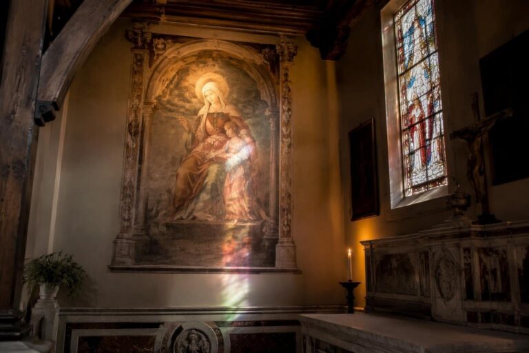 Andrea Zanzotto, il nonno del poeta, firma un dipinto nel capitello di Sant’Anna