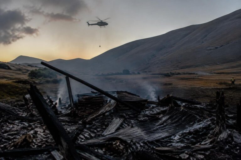 Certaldo in fiamme: emergenza antincendio a Pian Grande