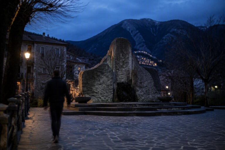 Commemorazione strage Sant’Anna di Stazzema: Tajani e Conte a Stazzema