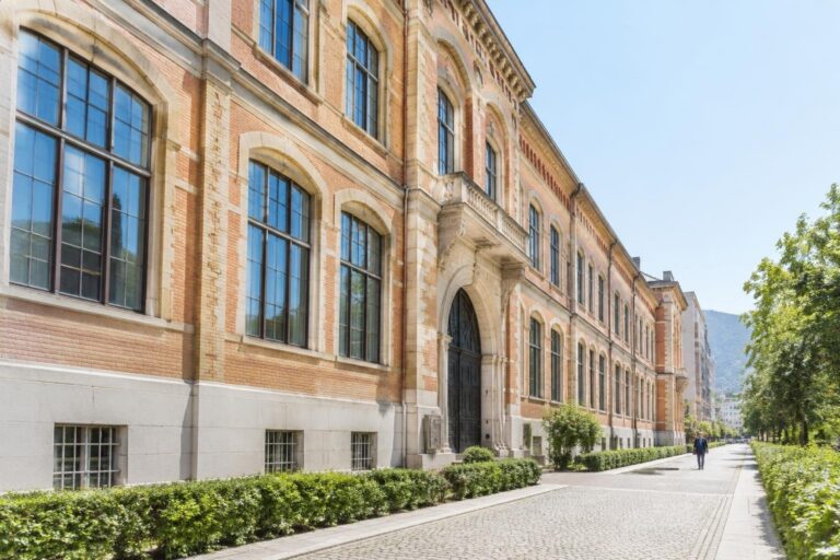 Allarme legionella: le scuole dell’Istituto Virgilio chiuse a Palermo