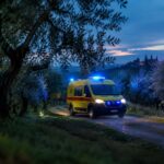 Uomo di 71 anni cade da olivo e arriva al Cisanello in codice giallo