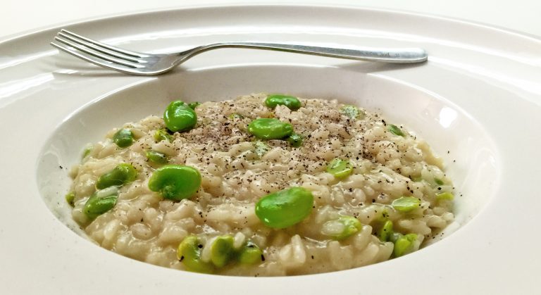 Risotto fave e cioccolato