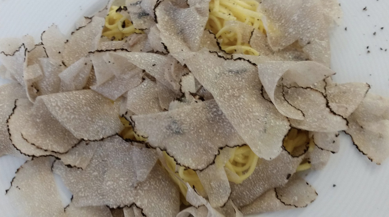 Ricetta tagliatelle al tartufo nero fresco