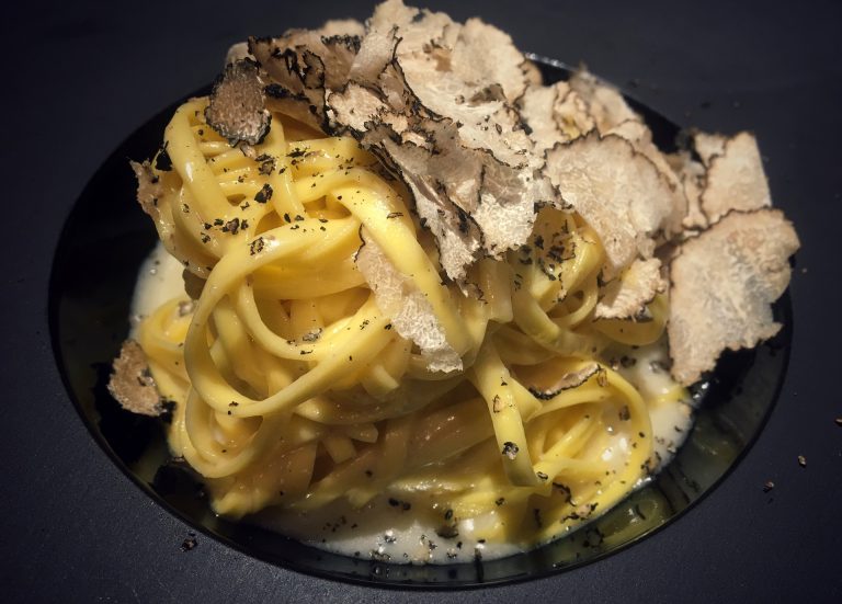 Ricetta tagliatelle al tartufo nero fresco
