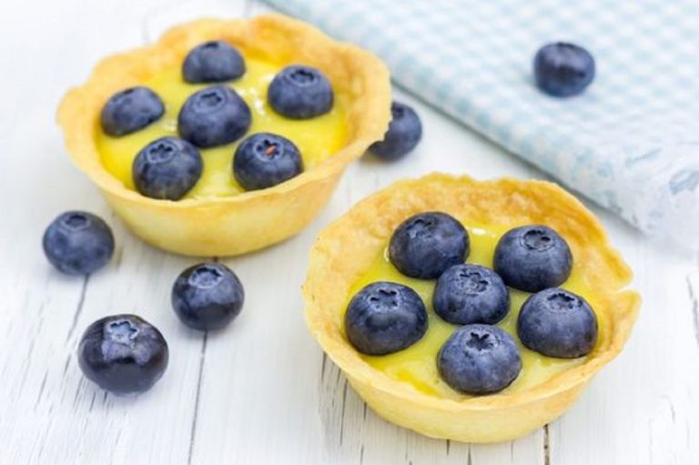 tartellette vegan tofu e mirtilli