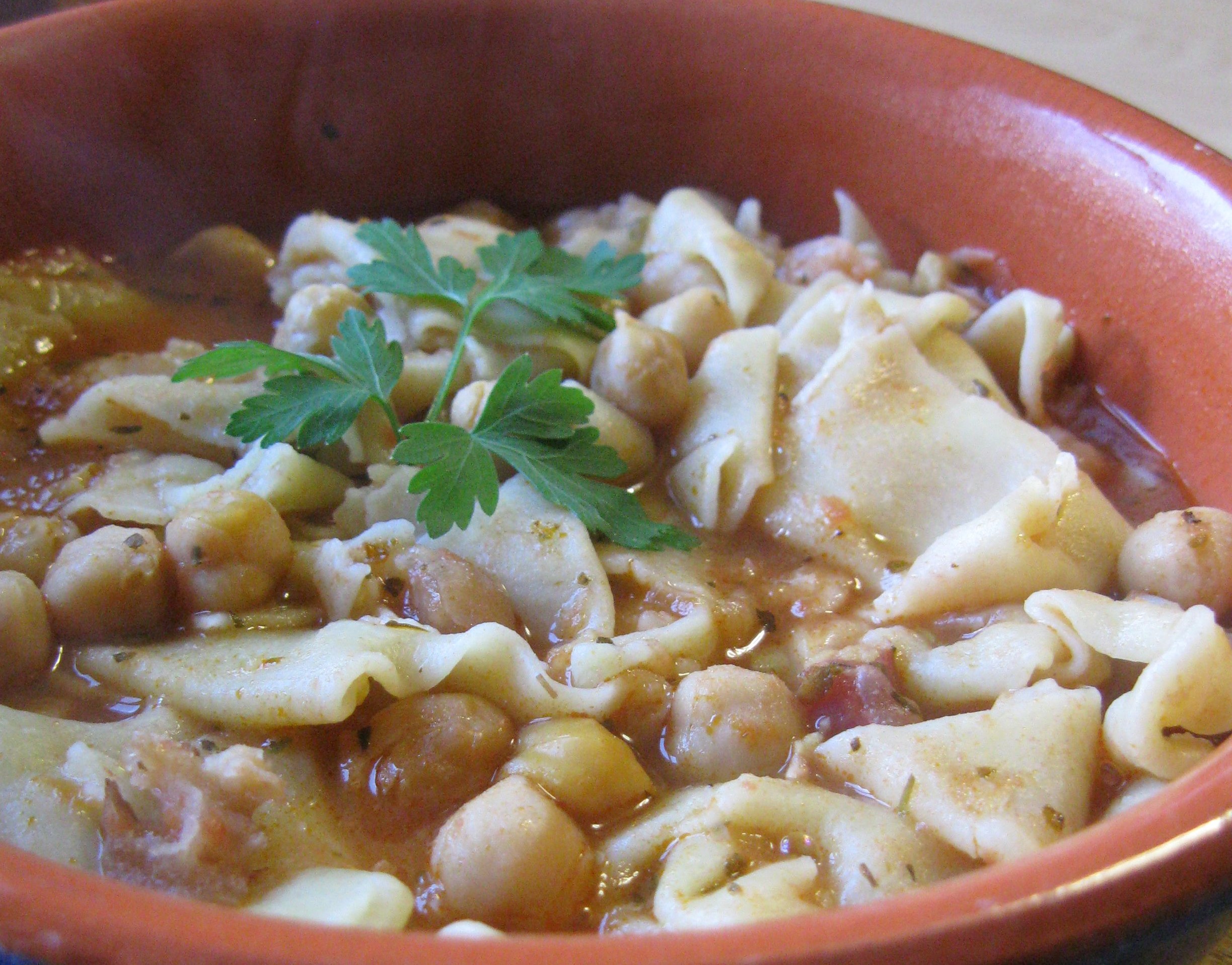 Maltagliati con fagioli e pancetta