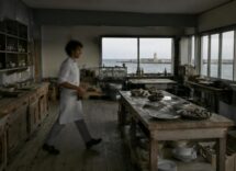 Il film che racconta l'estate che cambiò la vita di Anthony Bourdain
