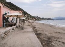 Mete economiche per Ferragosto: ristoranti e spiagge a prezzi accessibili