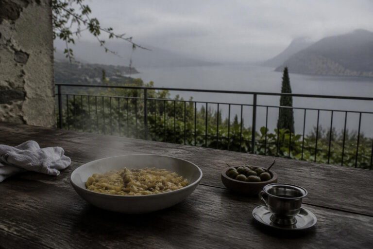 Ristoranti con vista in Italia: i migliori indirizzi per un'esperienza gastronomica indimenticabile