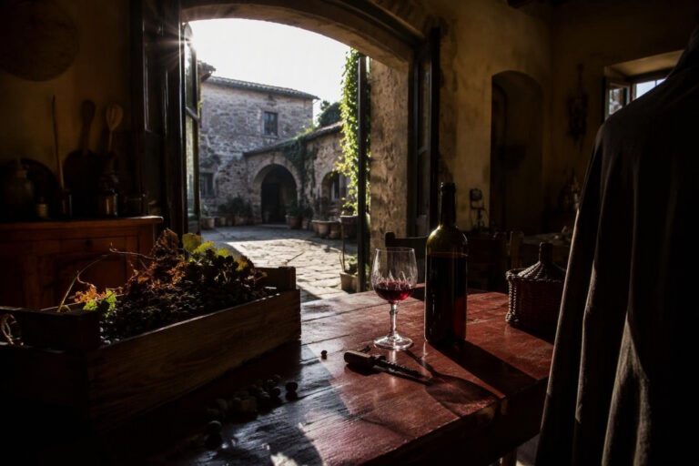 Miles episodio 6, Chianti Classico, Chambertin e turismo post alcolico