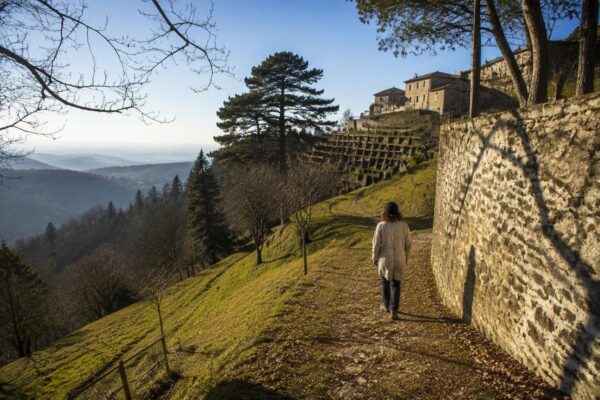Residenza d'arte Sentieri Creativi: giovani artisti a Cà Matta