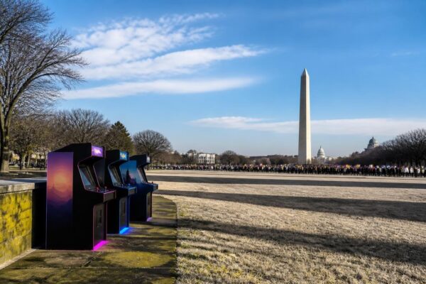 White House video-game arcade sparks protest on National Mall