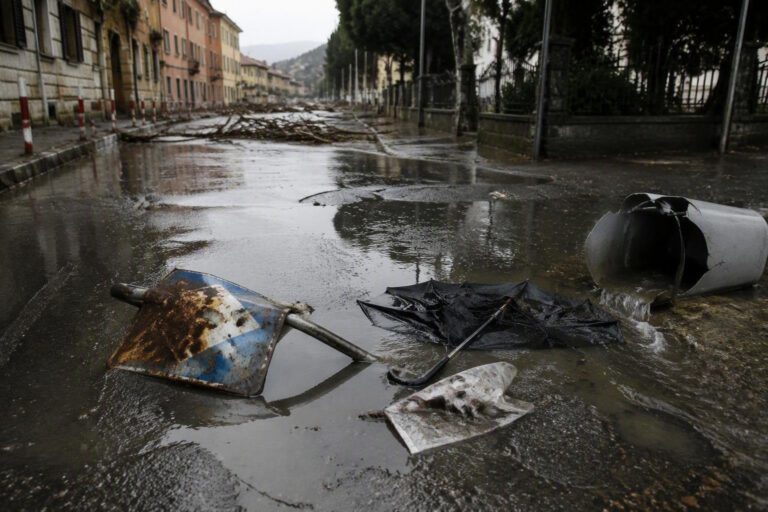 Maltempo in Liguria e Lombardia: danni, evacuazioni e allerta meteo