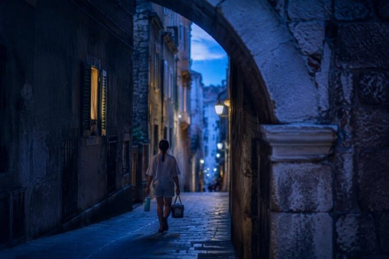 Caldo e afa a Genova: strategie, percorsi ombreggiati e casa fresca