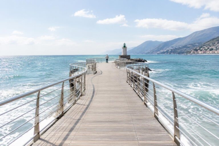 Barriere sul molo di Camogli: la decisione dell’ammiraglio Angrisano