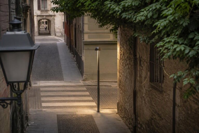 Illuminazione pedonale a Recco e la scomparsa dell’intervento a via Anagnina
