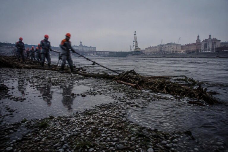 Manutenzione straordinaria dei fiumi di Genova per evitare alluvioni