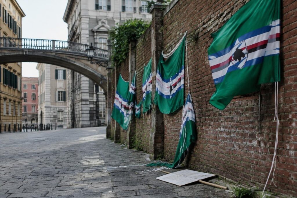 Protesta dei tifosi blucerchiati contro dirigenza e proprietà
