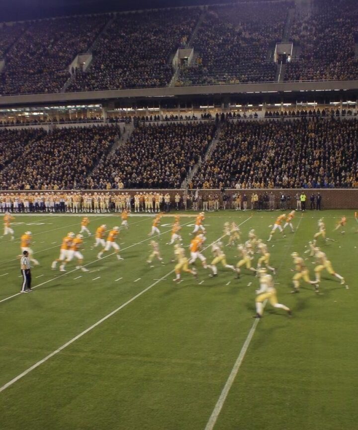 Tennessee Volunteers Face Georgia Tech in Crucial Saturday Night Clash