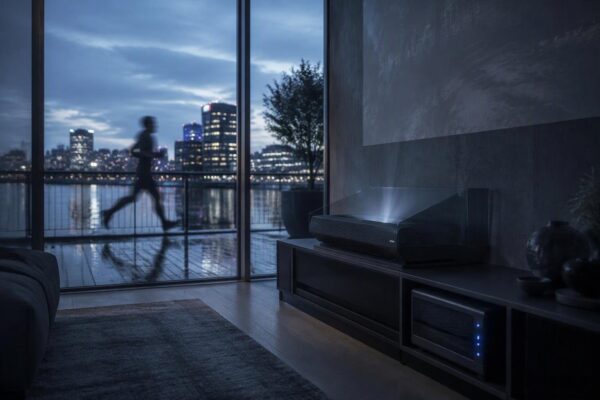 Premium projector console and best desktop HTPCs for home cinema