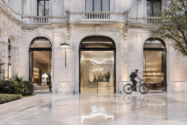 Nuovo spazio di Simple Flair nell’edificio storico di Casa Rossi