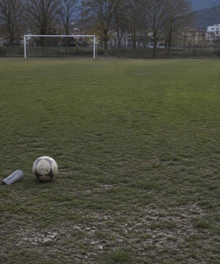 Calcio amatoriale in Svizzera: come ridurre gli infortuni e i costi