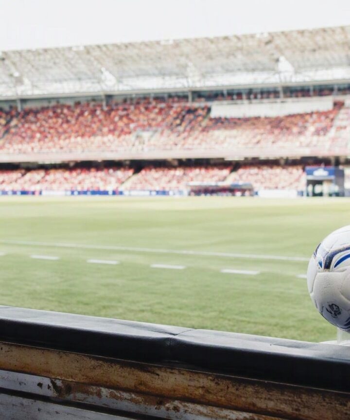 Mancini manda 11 giocatori in tribuna per l'esordio in Nations League