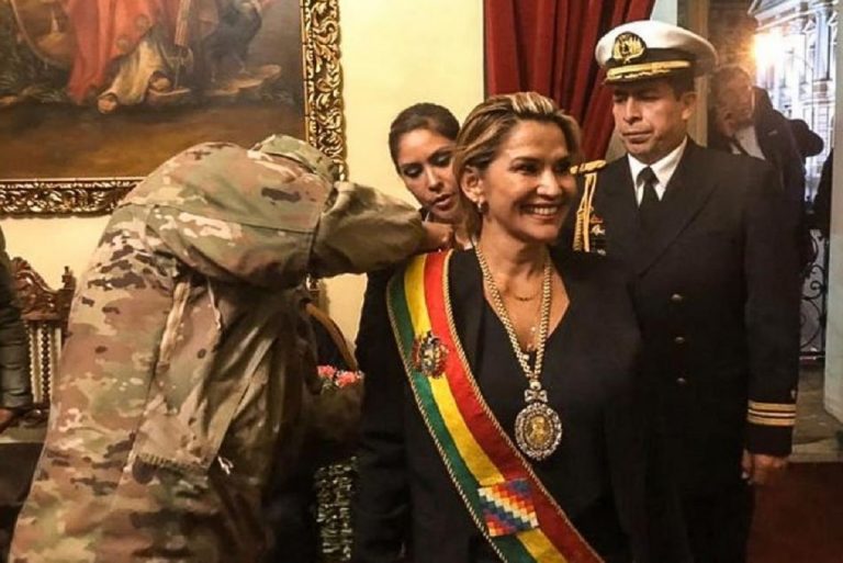 Jeanine Áñez présidente Bolivie