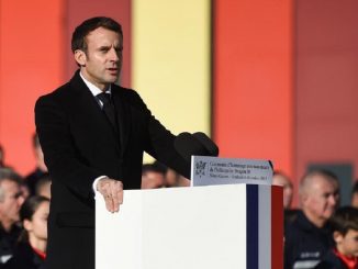 macron secouristes morts