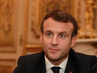 macron mesures restrictives coronavirus