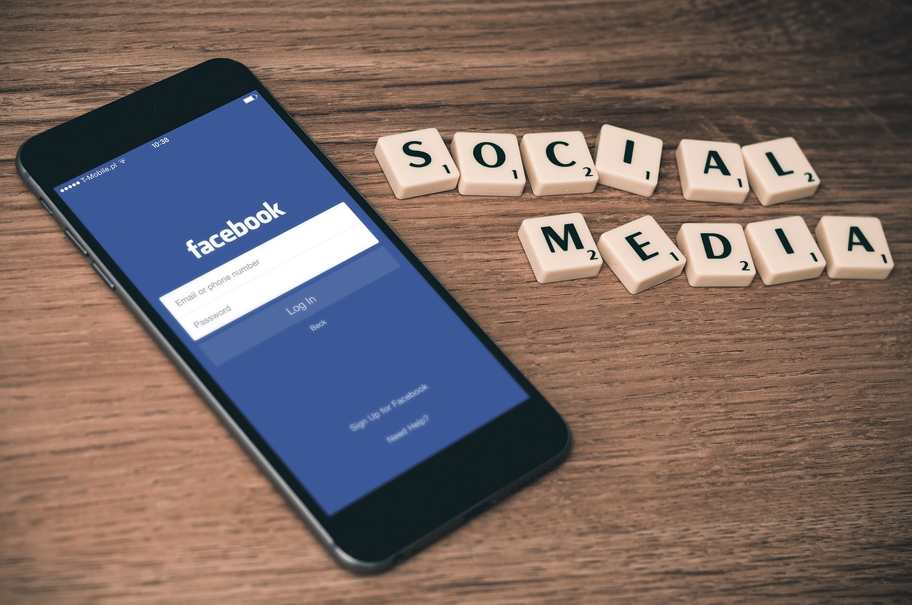 Comment rechercher une personne sur Facebook