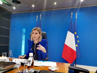 Covid-19 France vacciner décembre janvier