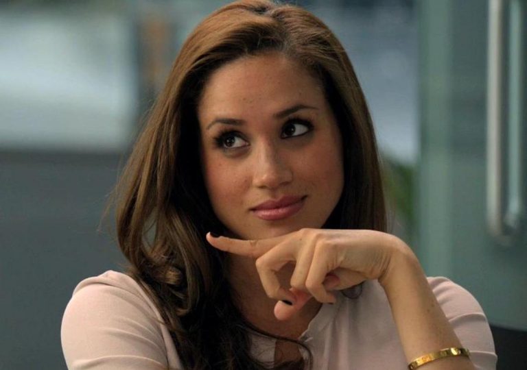 Meghan Markle révèle avoir fait une fausse couche en juillet.