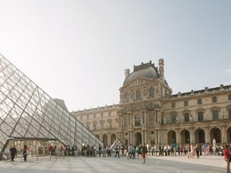 pexels lina kivaka 3989820