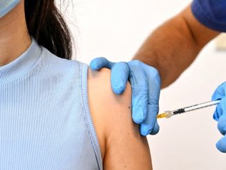 De nouvelles restrictions s'imposent en Martinique et en Guadeloupe