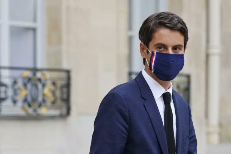 gabriel attal vaccin